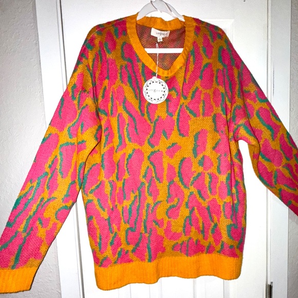 Umgee VL Pink and Orange Sweater - Picture 1 of 8